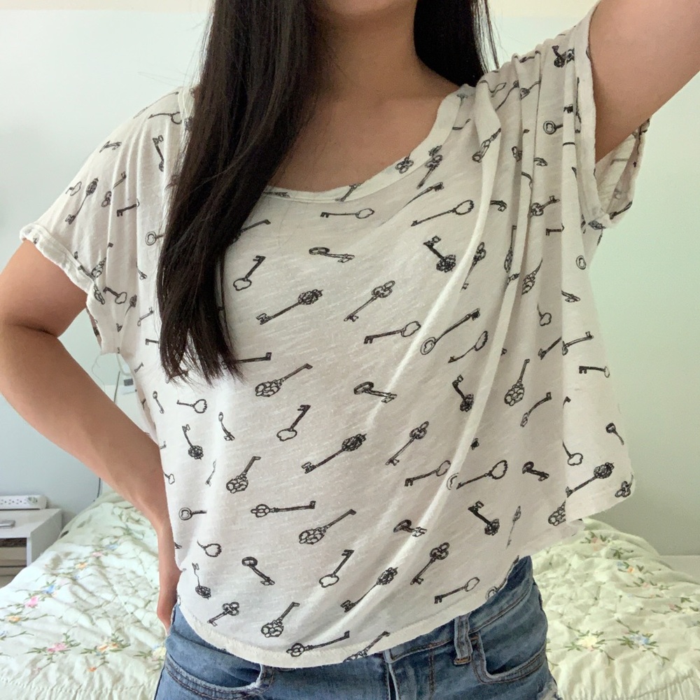 Key Crop Top | Forever 21 | Size Small